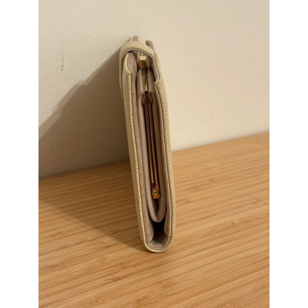 Chanel Vintage Long Wallet - Picture 2 of 16